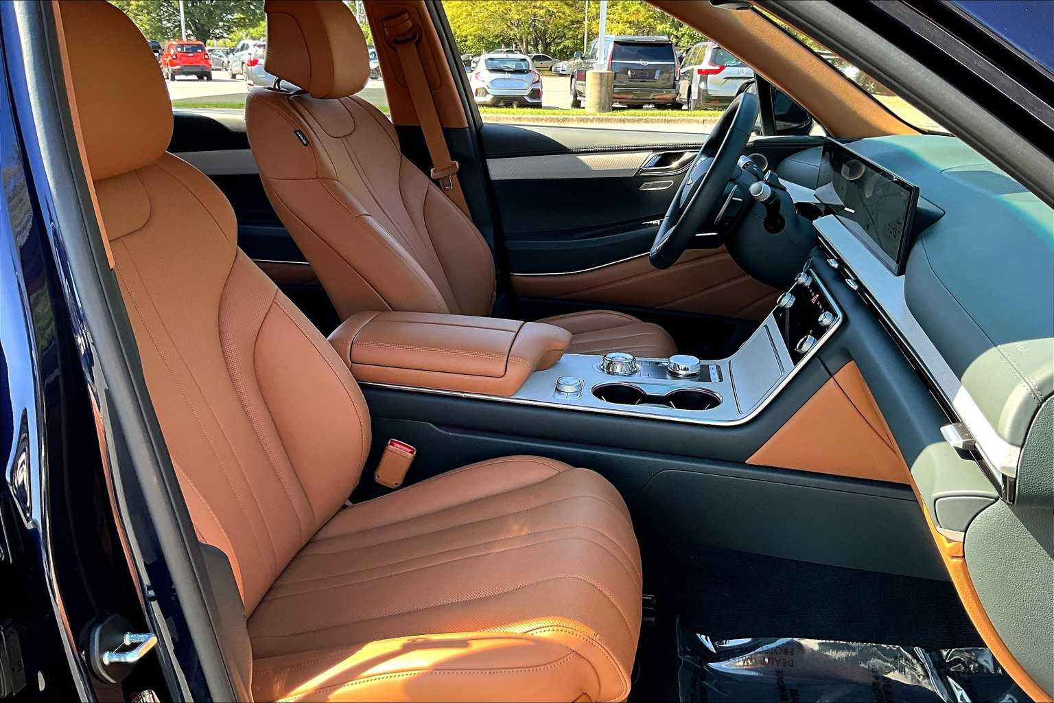 2025 Genesis GV80 Advanced photo 8