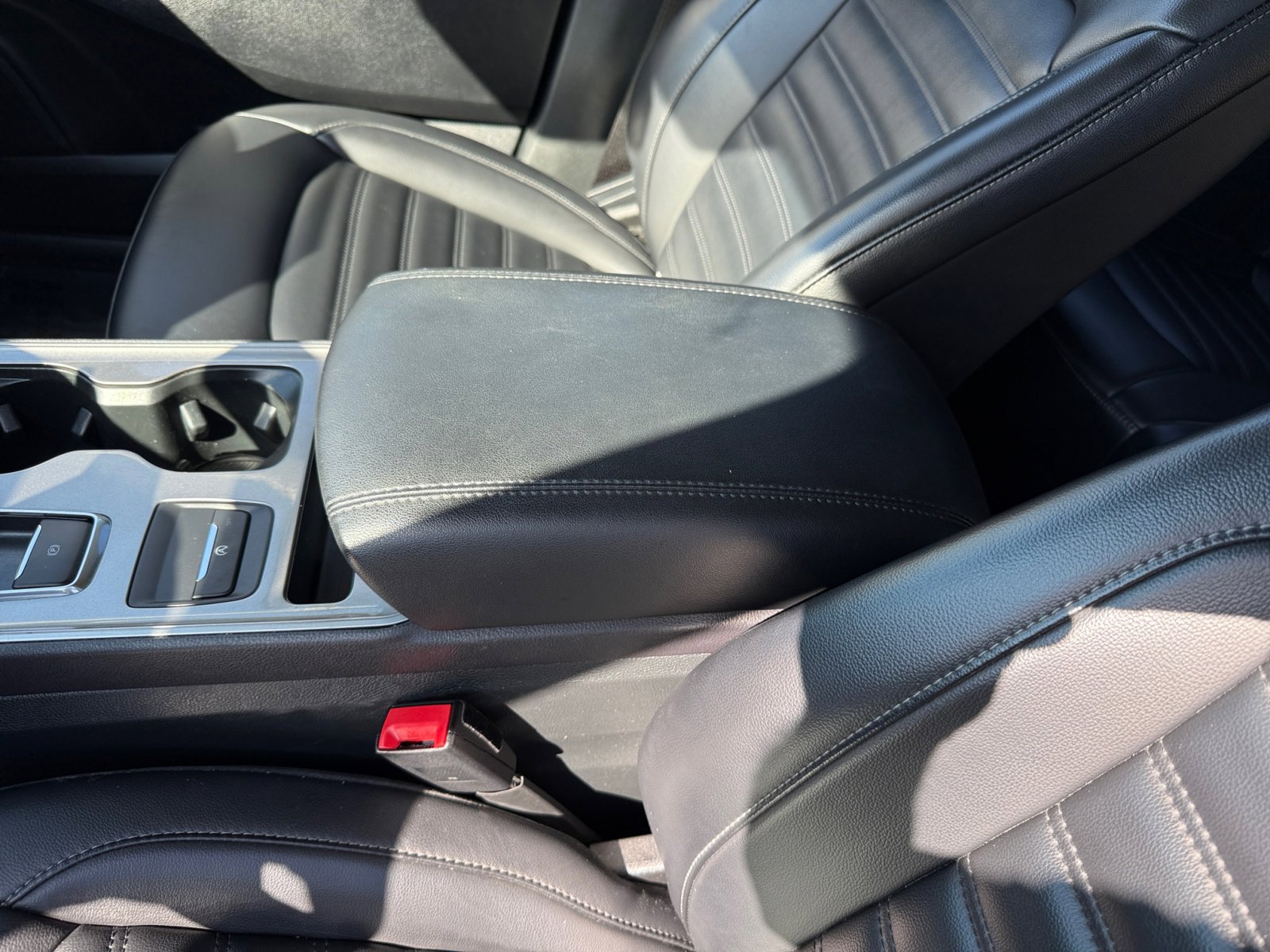 2024 Ford Edge SEL photo 14