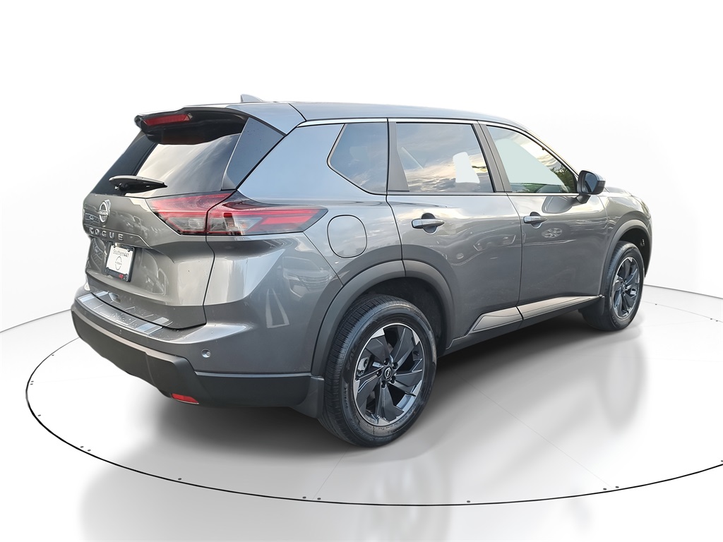 2026 Nissan Rogue SV photo 7