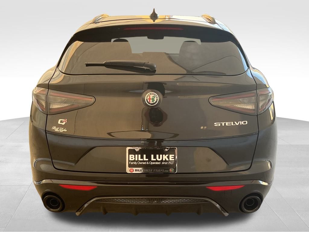 2024 Alfa Romeo Stelvio Tributo Italiano photo 4