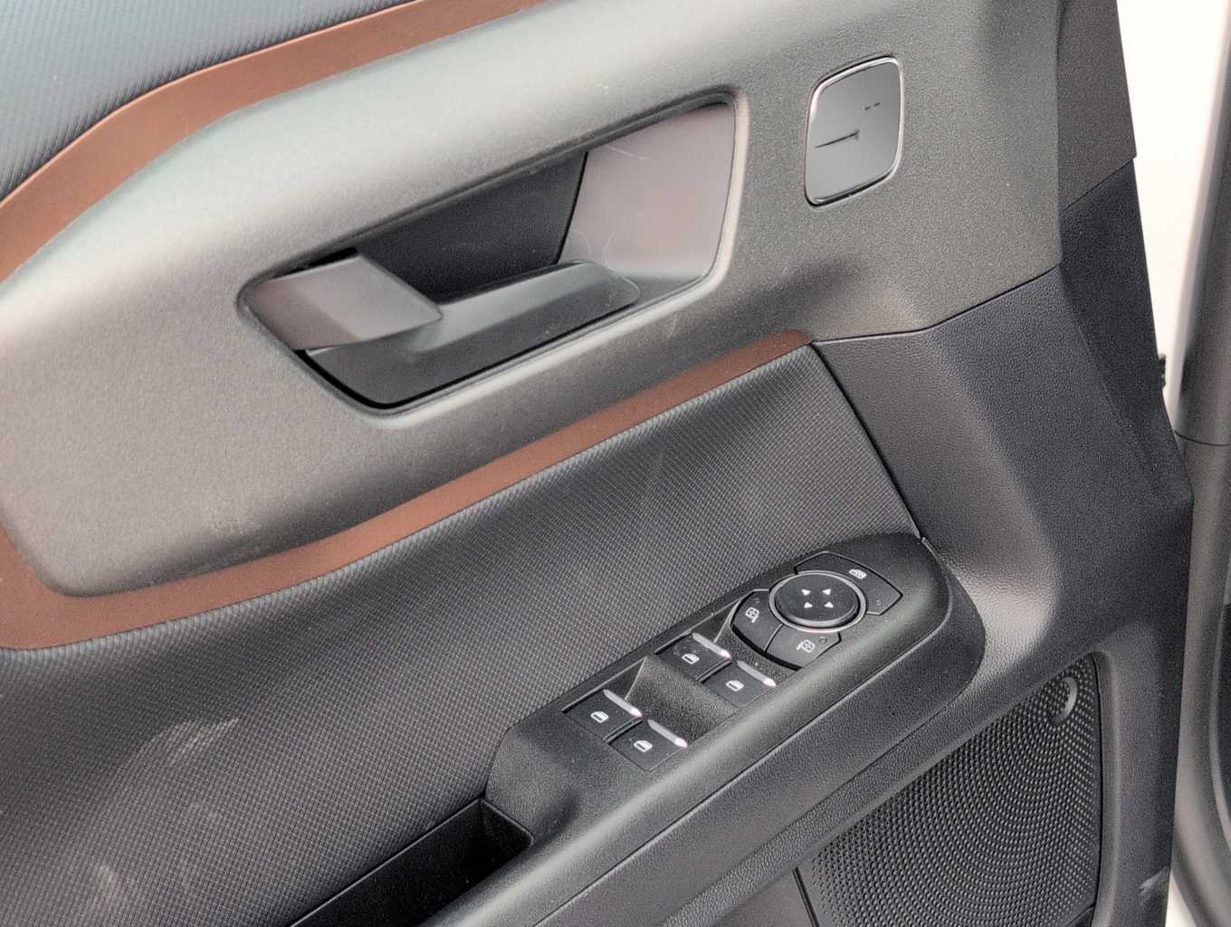 2025 Ford Bronco Sport Outer Banks photo 7