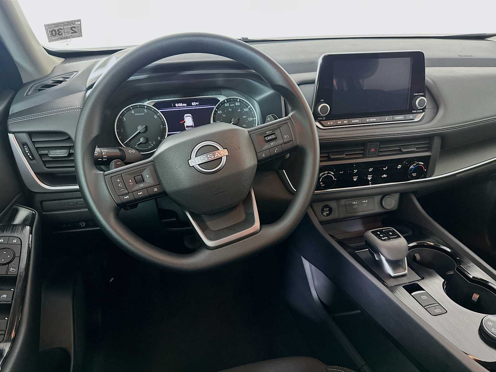 2025 Nissan Rogue S photo 19
