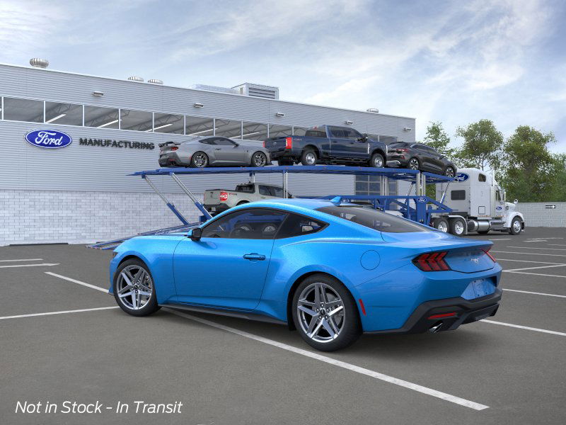 2025 Ford Mustang EcoBoost photo 4