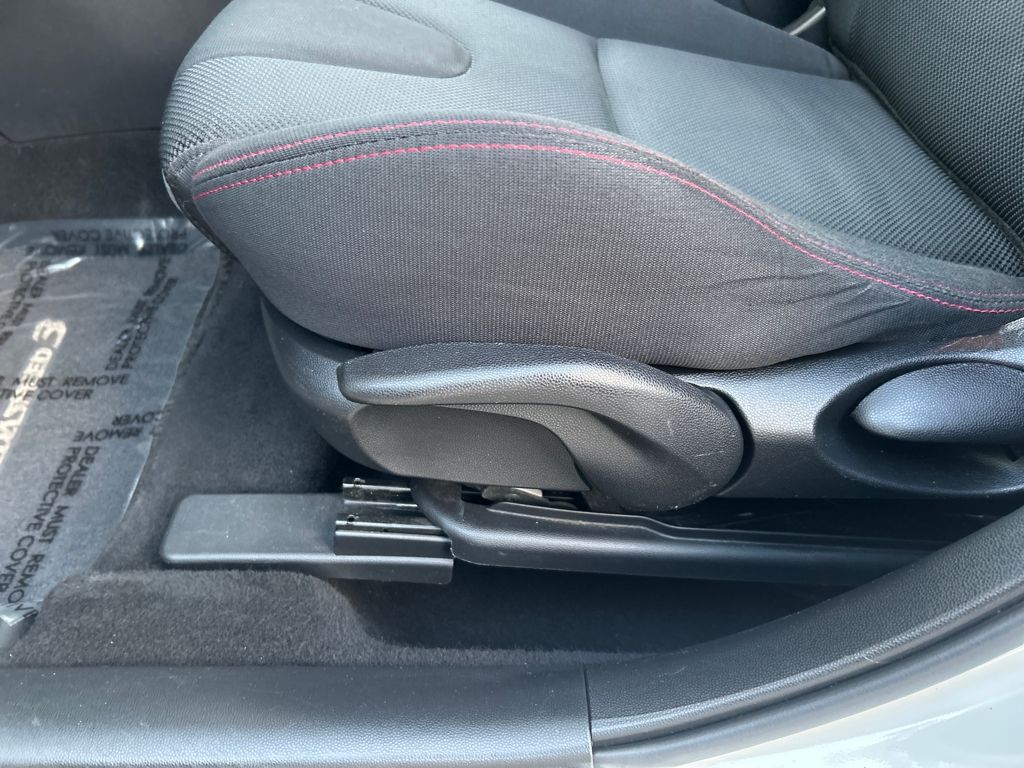 2008 Mazda Mazda3 Sport photo 12