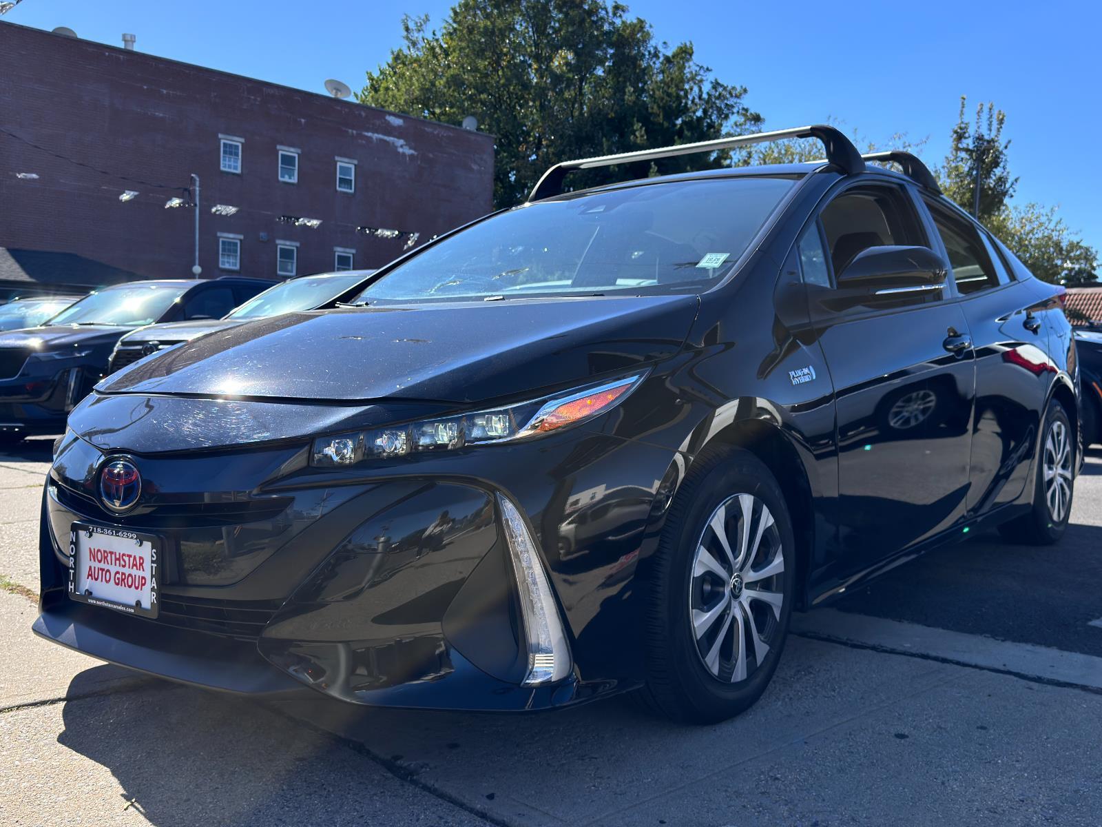 2021 Toyota Prius Prime LE's photo