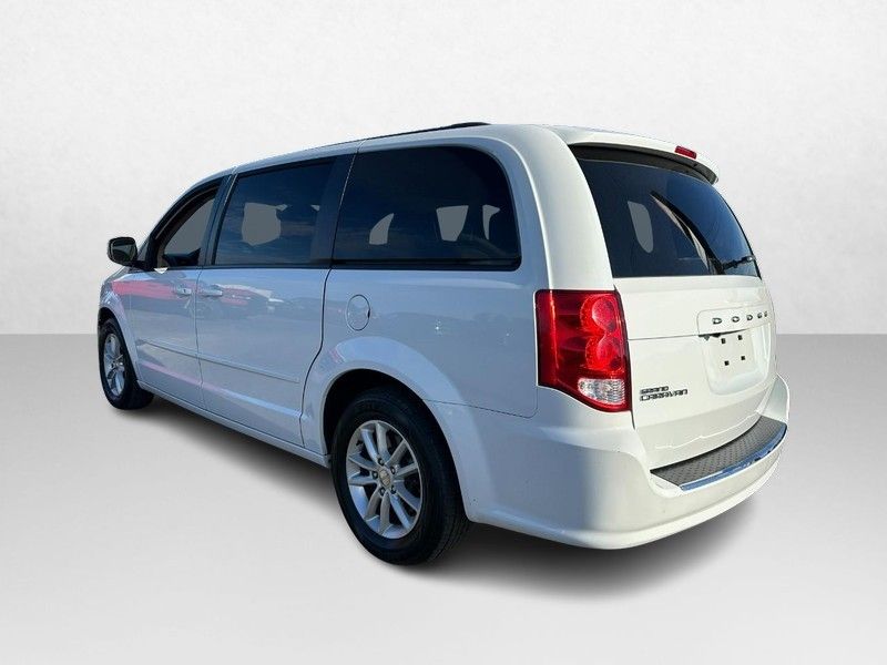 2016 Dodge Grand Caravan SXT photo 5
