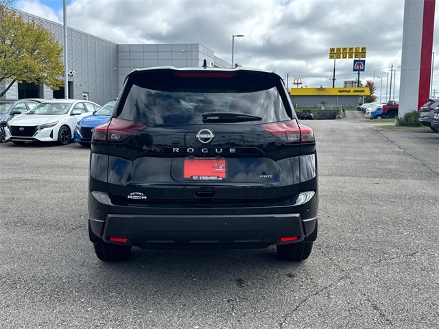 2026 Nissan Rogue S photo 2