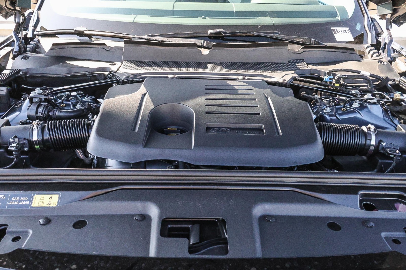 2025 Land Rover Discovery SE photo 20