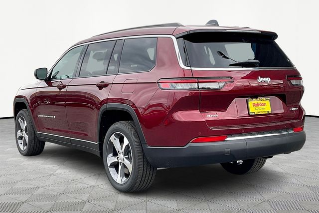 2025 Jeep Grand Cherokee Limited photo 3