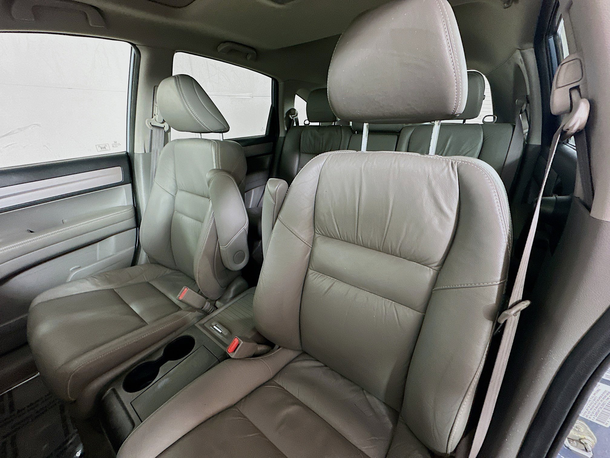 2010 Honda CR-V EX-L photo 16