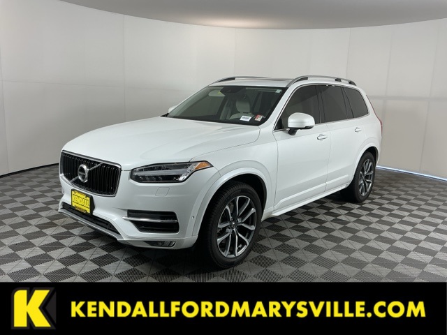 2017 Volvo XC90 Momentum