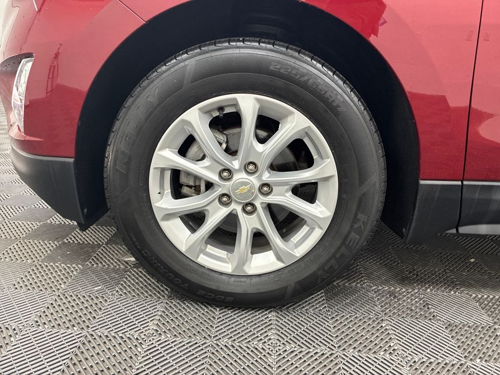 2019 Chevrolet Equinox LT photo 25