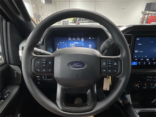 2025 Ford F-150 STX photo 10