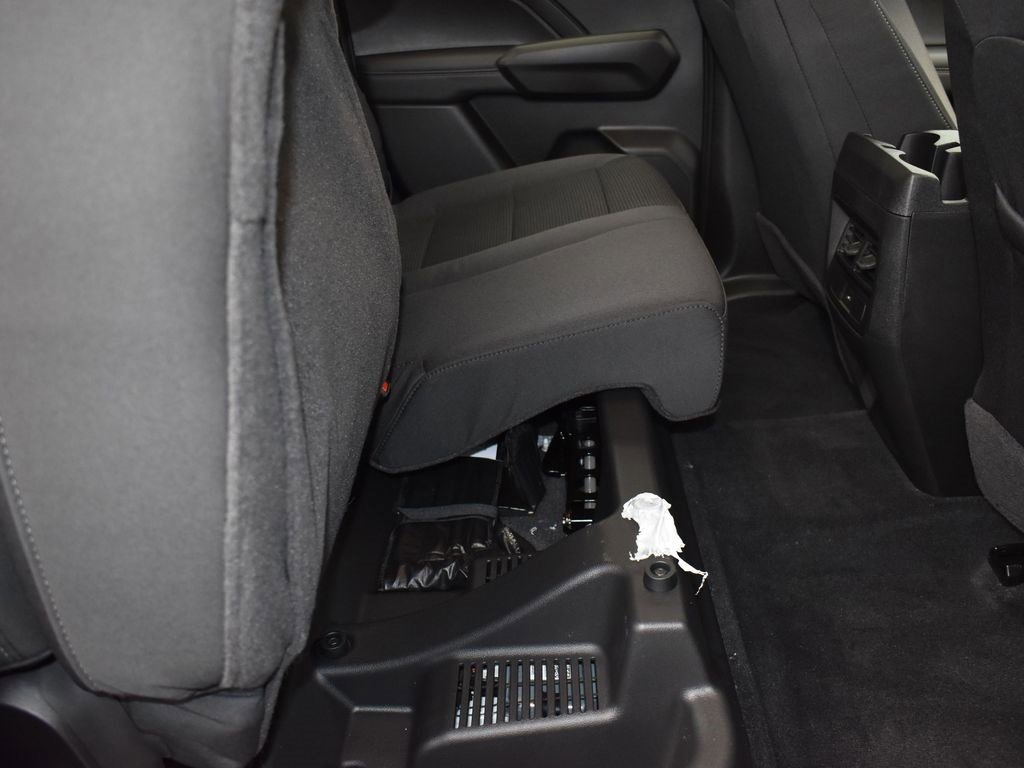 2024 Chevrolet Colorado LT photo 23