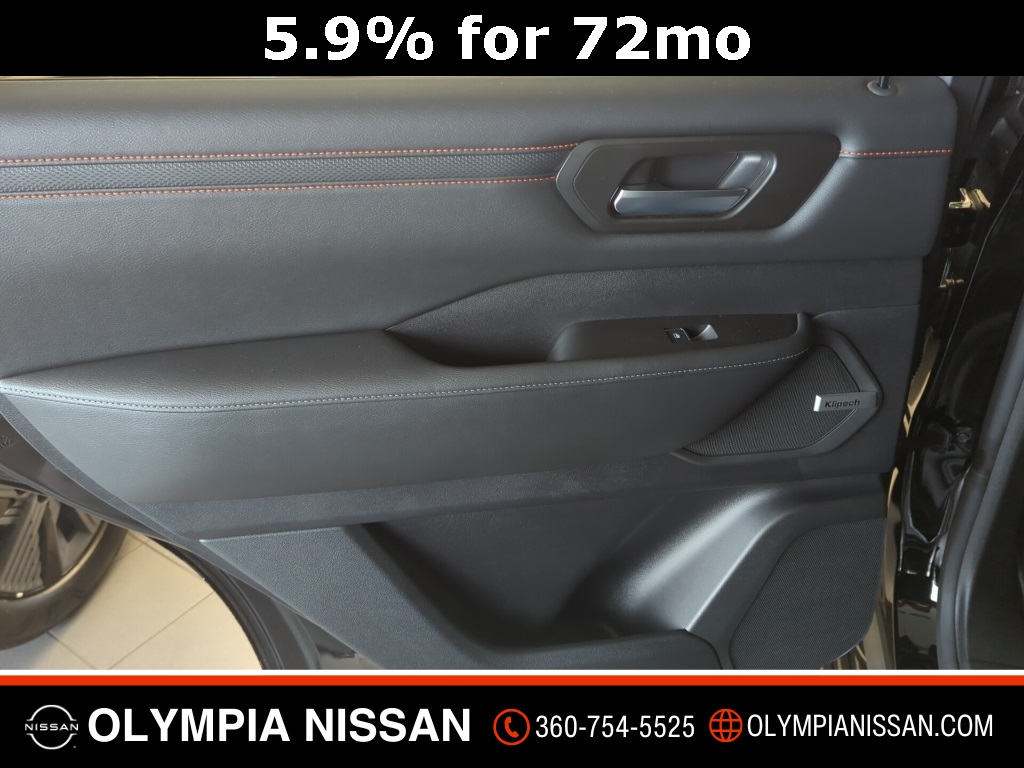 2025 Nissan Armada photo 12