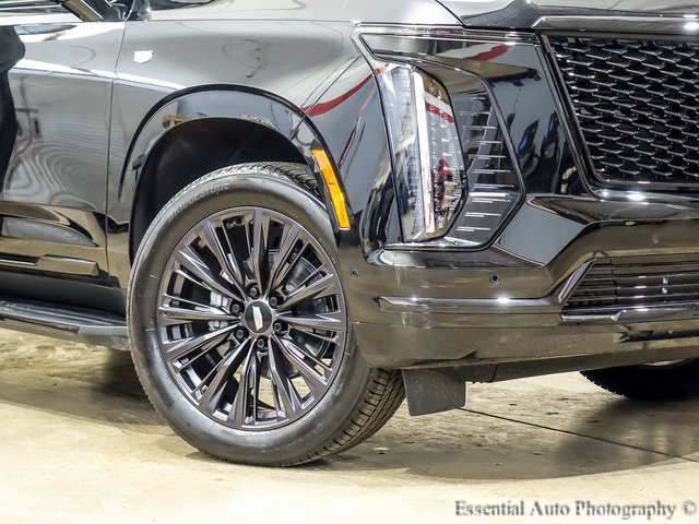 2025 Cadillac Escalade Sport photo 2
