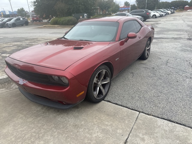 2014 Dodge Challenger SXT photo 2