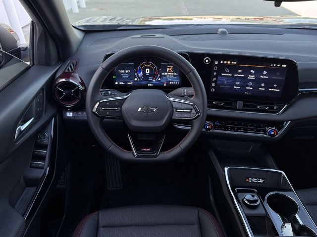 2026 Chevrolet Equinox RS photo 3