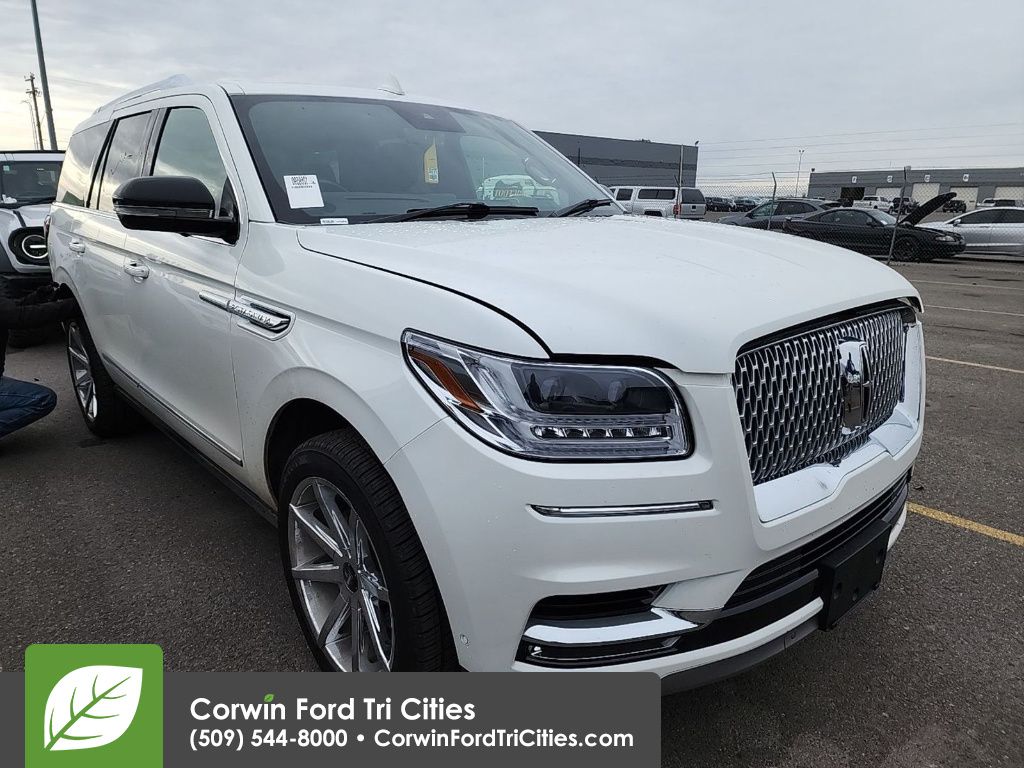 2020 Lincoln Navigator Reserve's photo