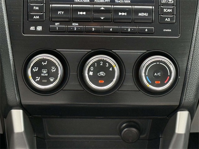 2014 Subaru Forester 2.5i photo 19