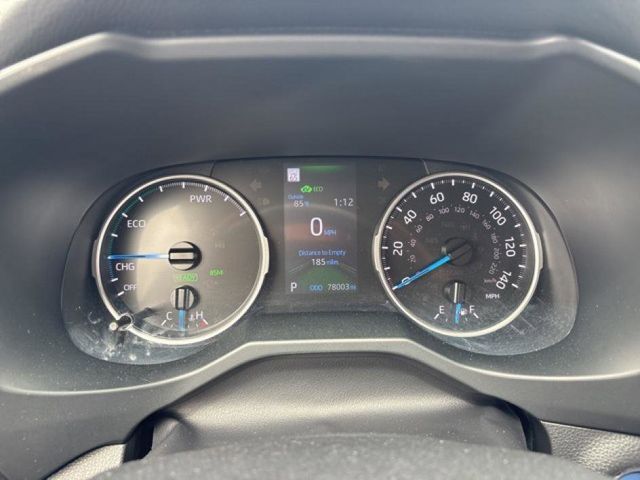 2022 Toyota RAV4 Hybrid XLE photo 10