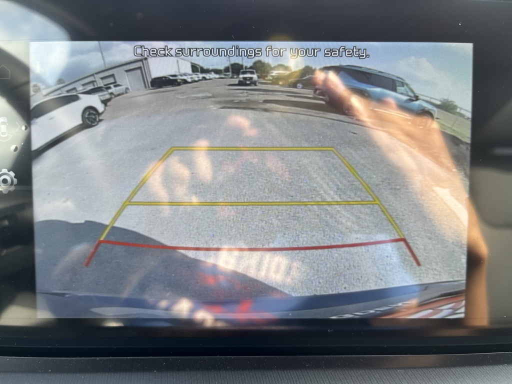 2025 Kia Telluride S photo 9