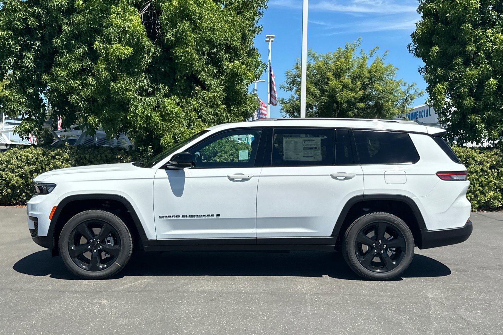 2025 Jeep Grand Cherokee Altitude X photo 7