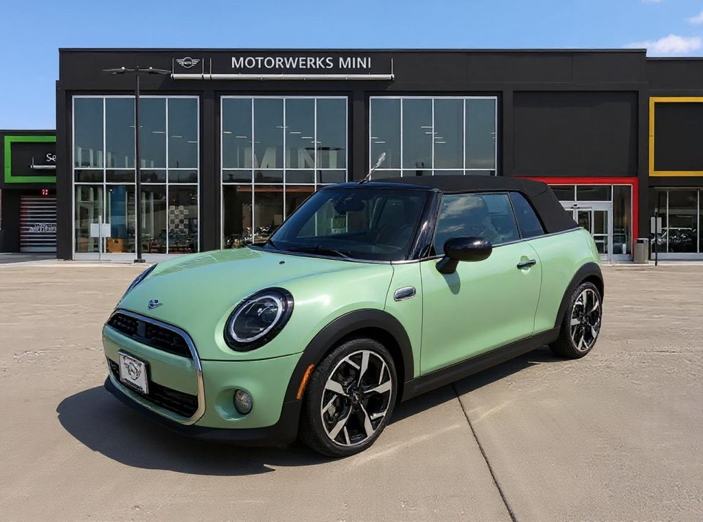 2026 MINI Convertible S's photo