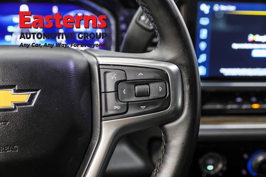 2023 Chevrolet Silverado 1500 LT photo 12