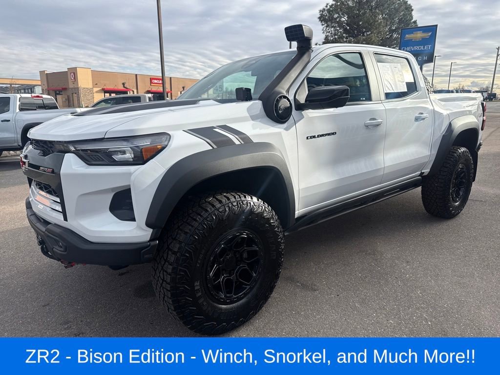 2024 Chevrolet Colorado ZR2's photo