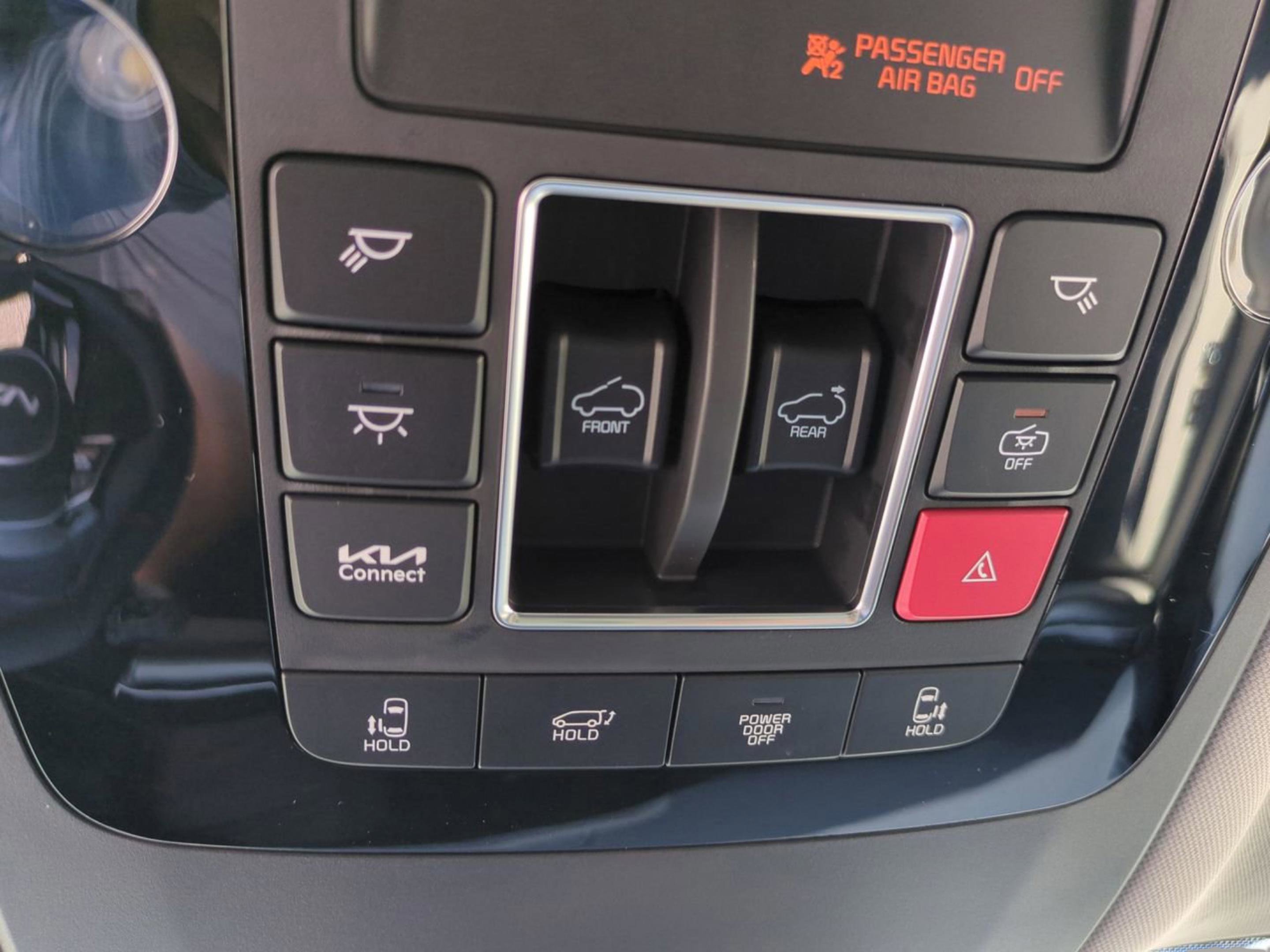 2026 Kia Carnival SX photo 23