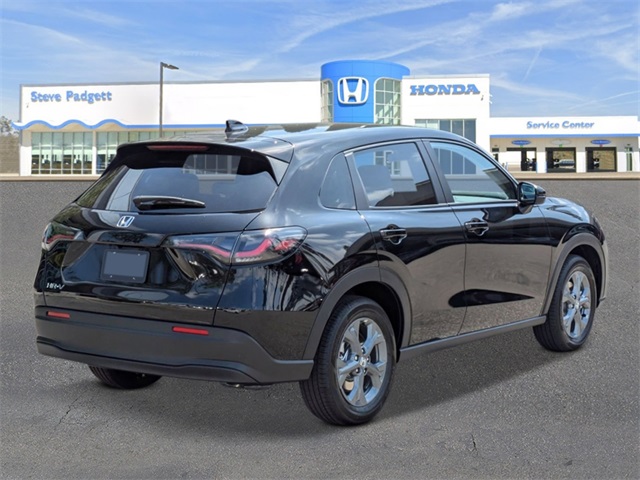 2026 Honda HR-V LX photo 2