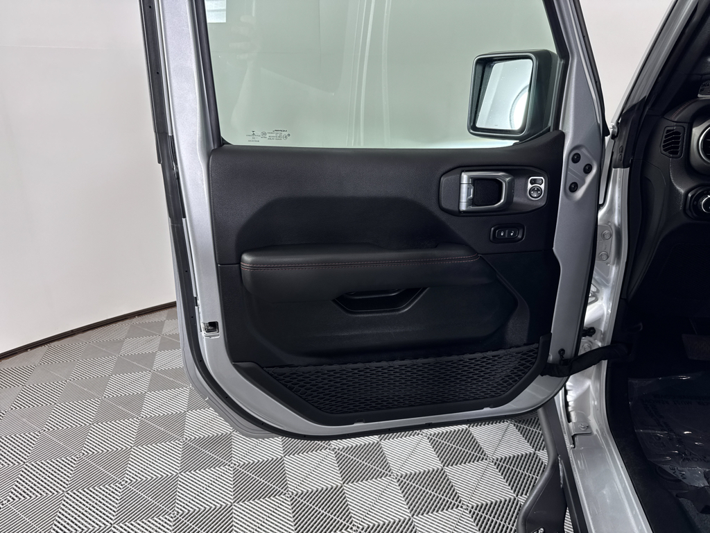 2022 Jeep Gladiator Rubicon photo 25