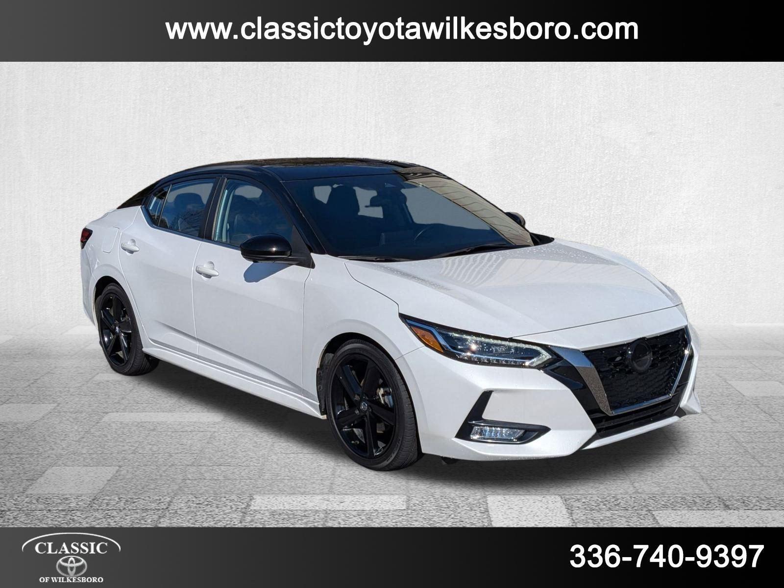 2023 Nissan Sentra SR photo 3