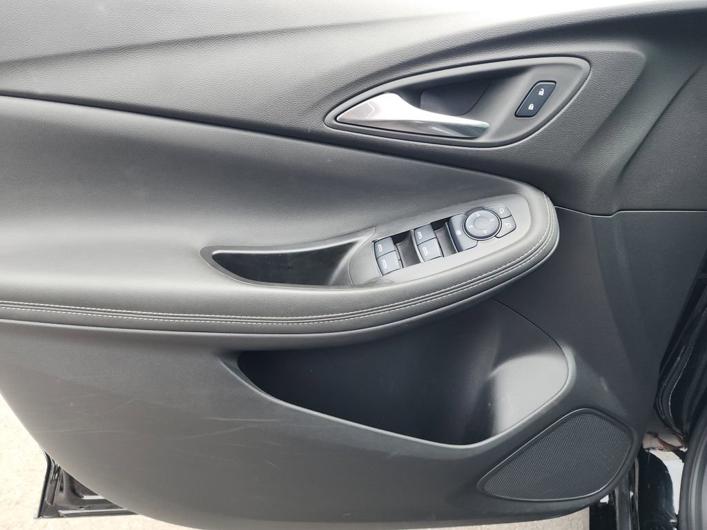 2024 Buick Encore GX Sport Touring photo 19