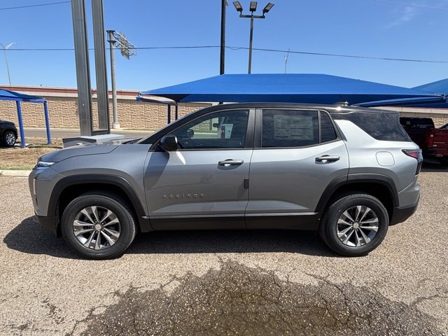 2026 Chevrolet Equinox LT photo 4