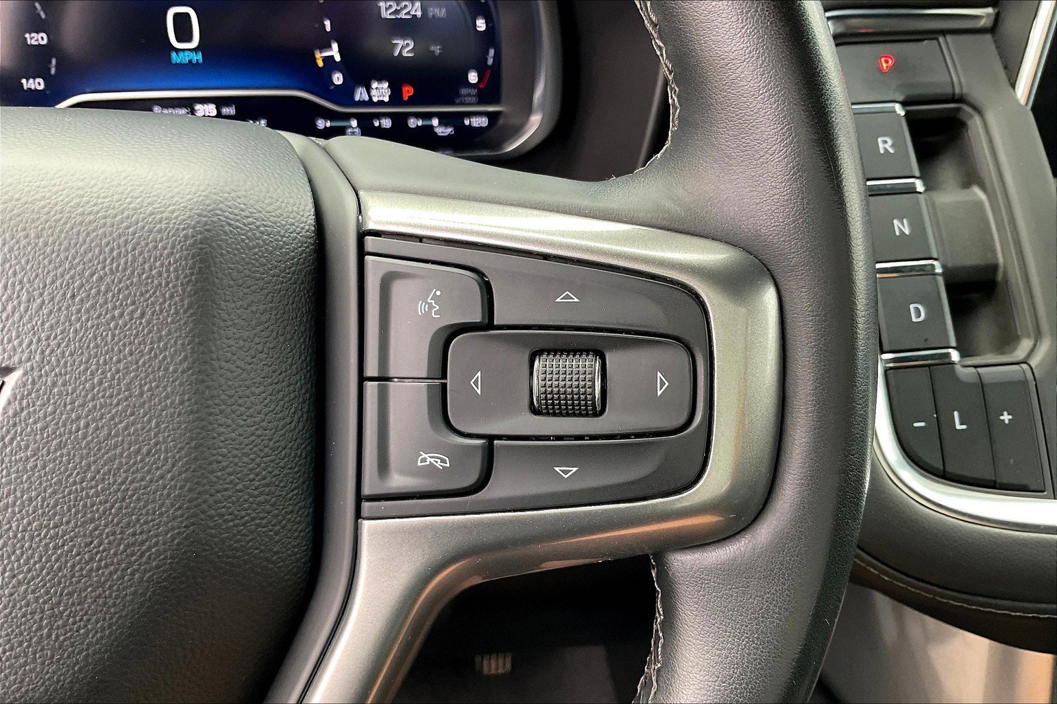 2023 Chevrolet Tahoe LT photo 17