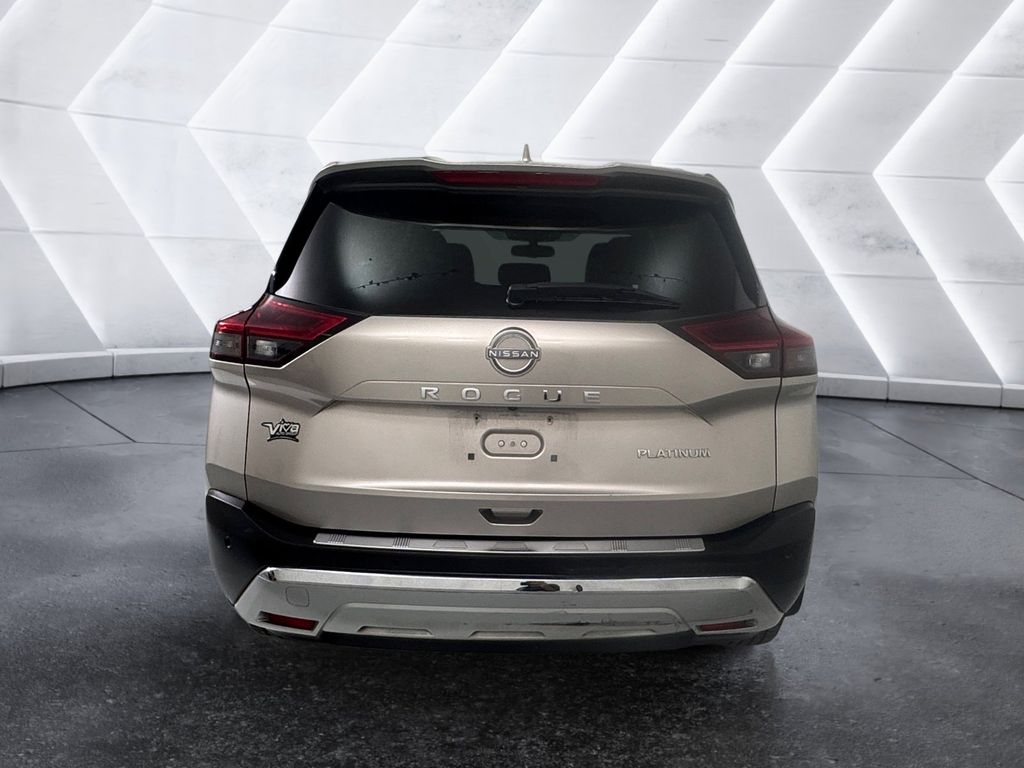 2023 Nissan Rogue Platinum photo 4