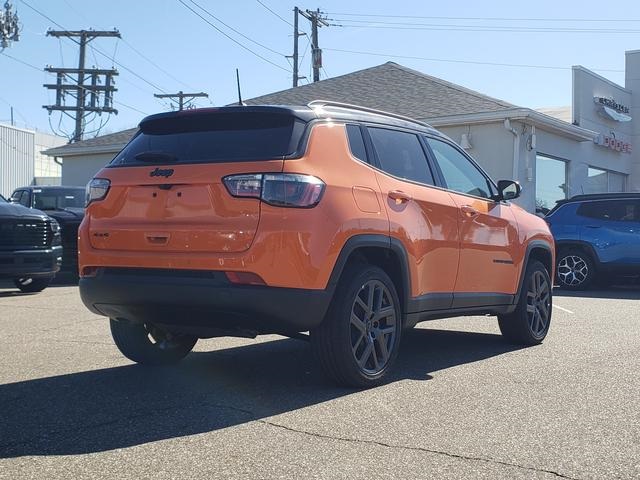 2026 Jeep Compass Limited Altitude photo 3