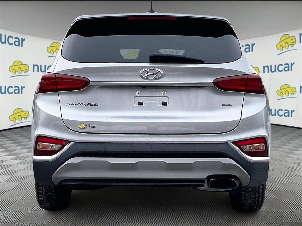 Image of Pre-Owned 2020 Hyundai Santa Fe SE