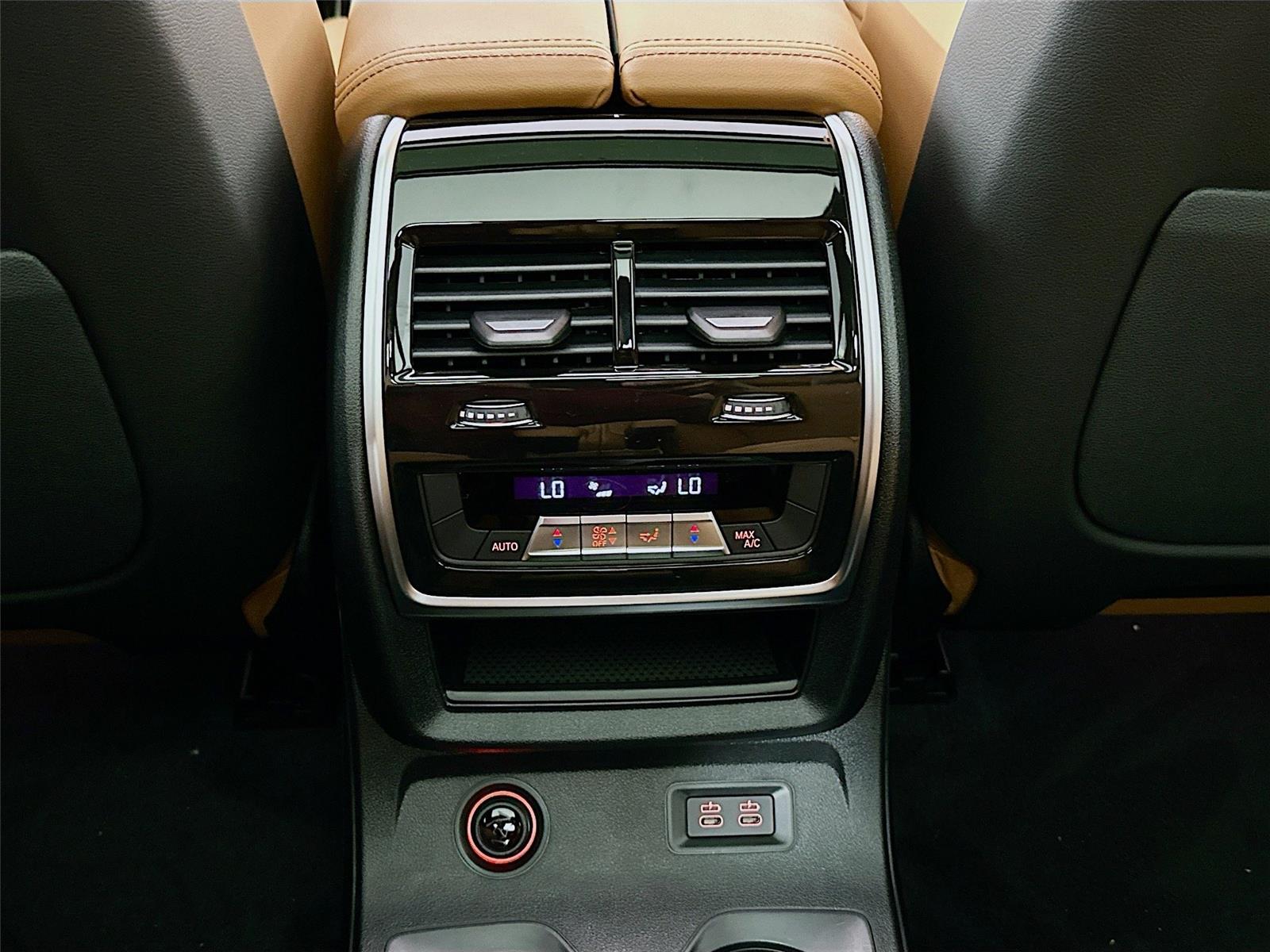 2026 Bmw X7 xDrive40i photo 25