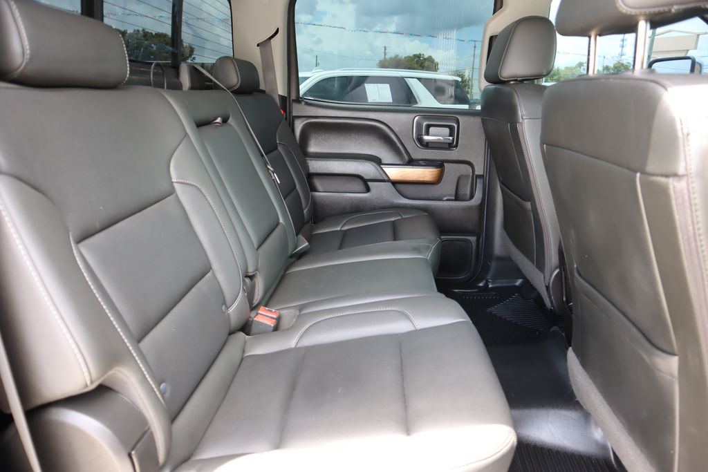 2019 Chevrolet Silverado 2500HD LTZ photo 22