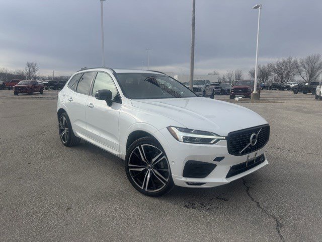 2021 Volvo XC60 R-Design