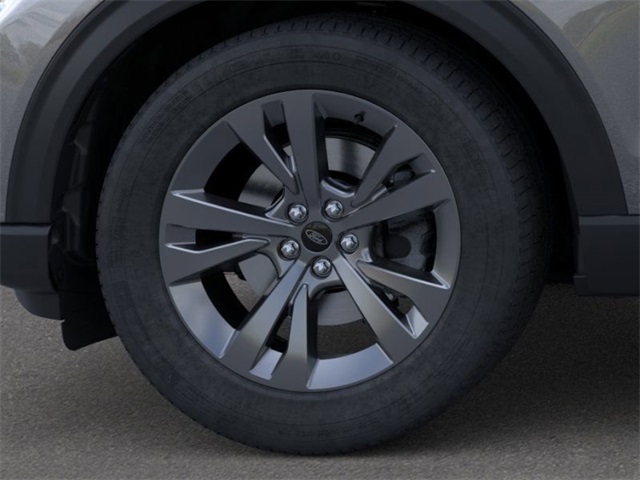 2025 Ford Explorer photo 16