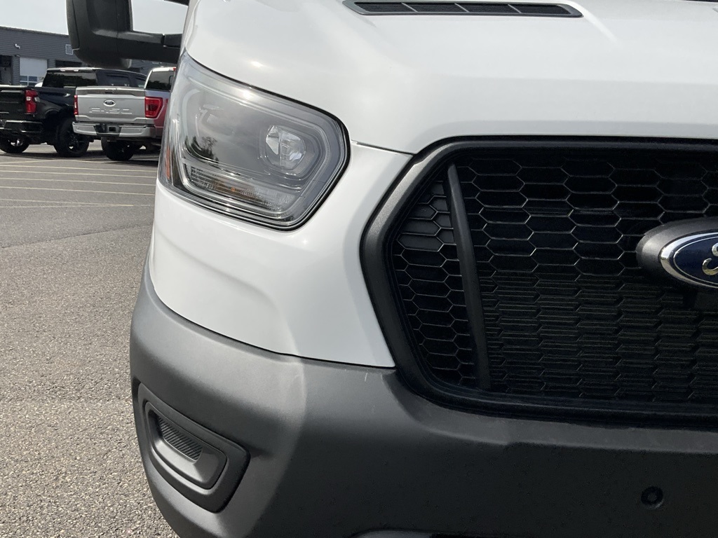 2025 Ford Transit Cargo Van photo 2