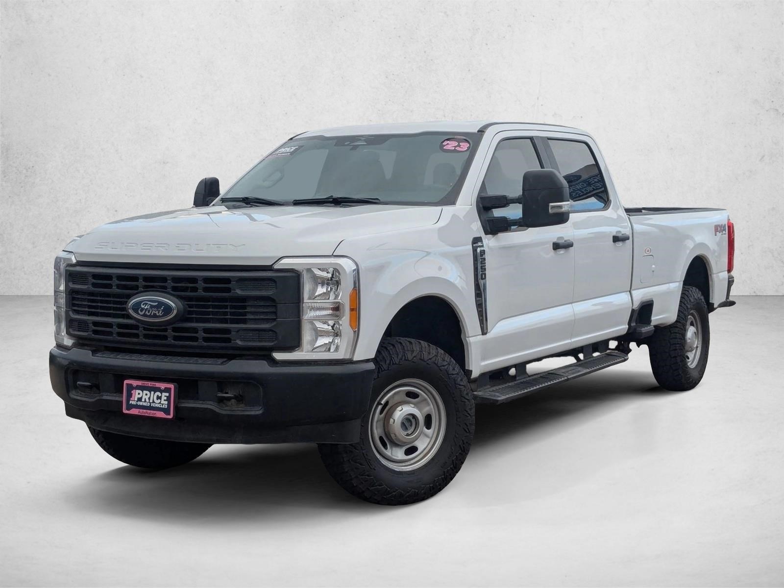 2023 Ford F-250 Super Duty XL's photo