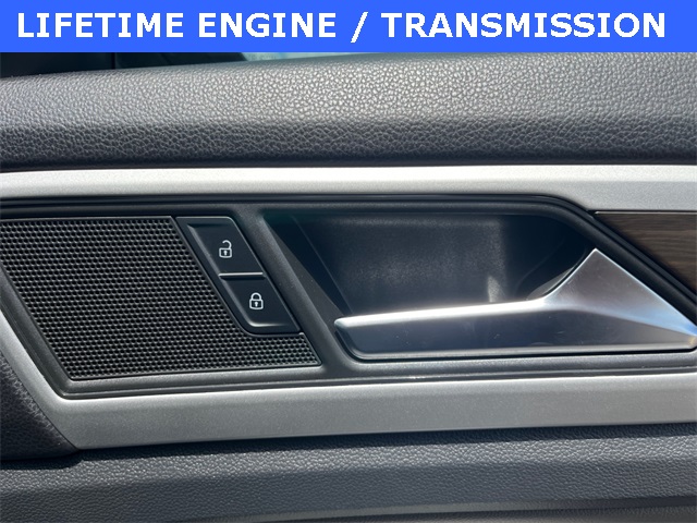 2022 Volkswagen Atlas V6 SE Technology photo 17
