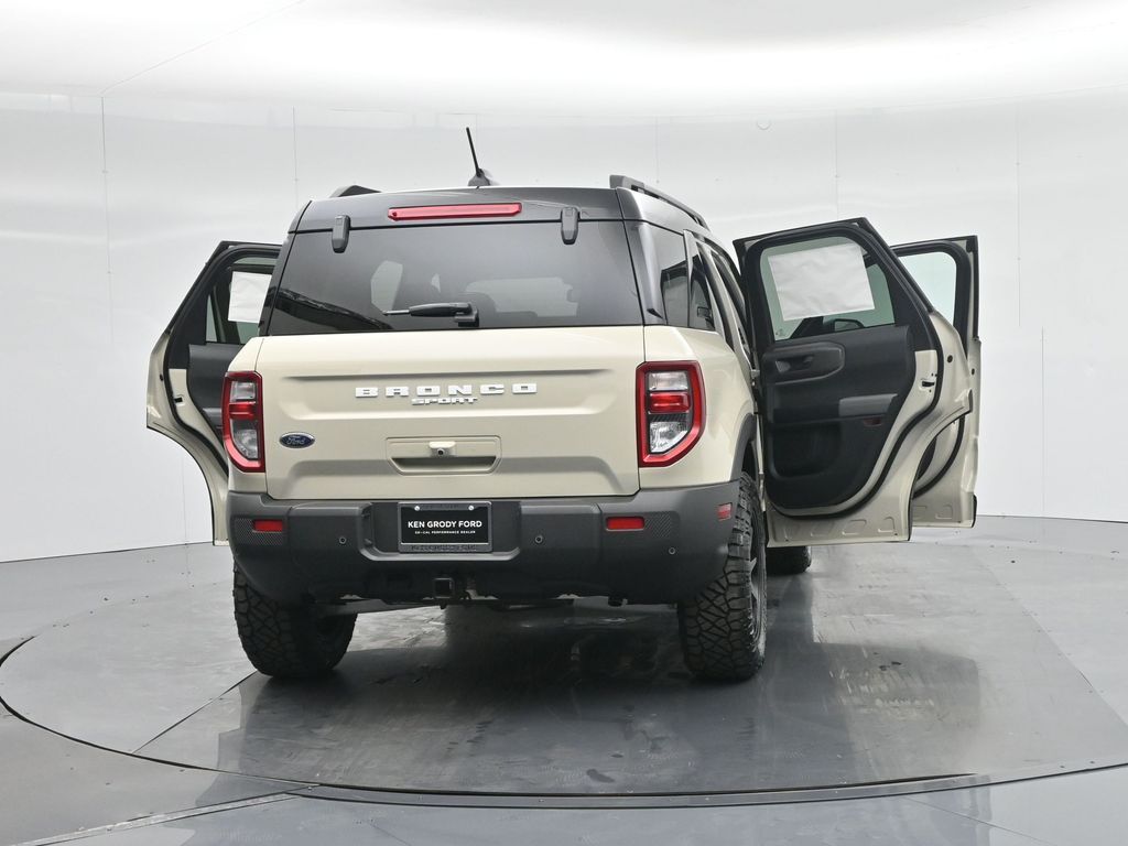 2025 Ford Bronco Sport Badlands photo 33