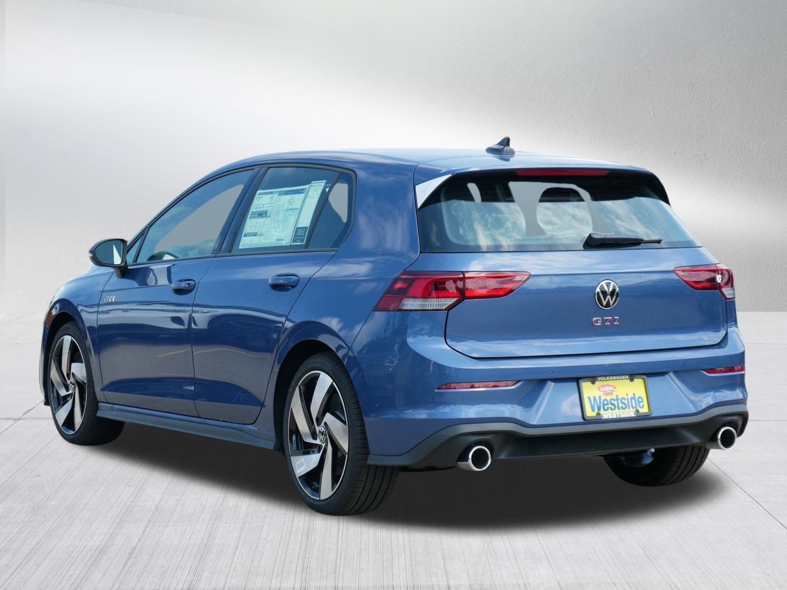 2025 Volkswagen Golf GTI S photo 2