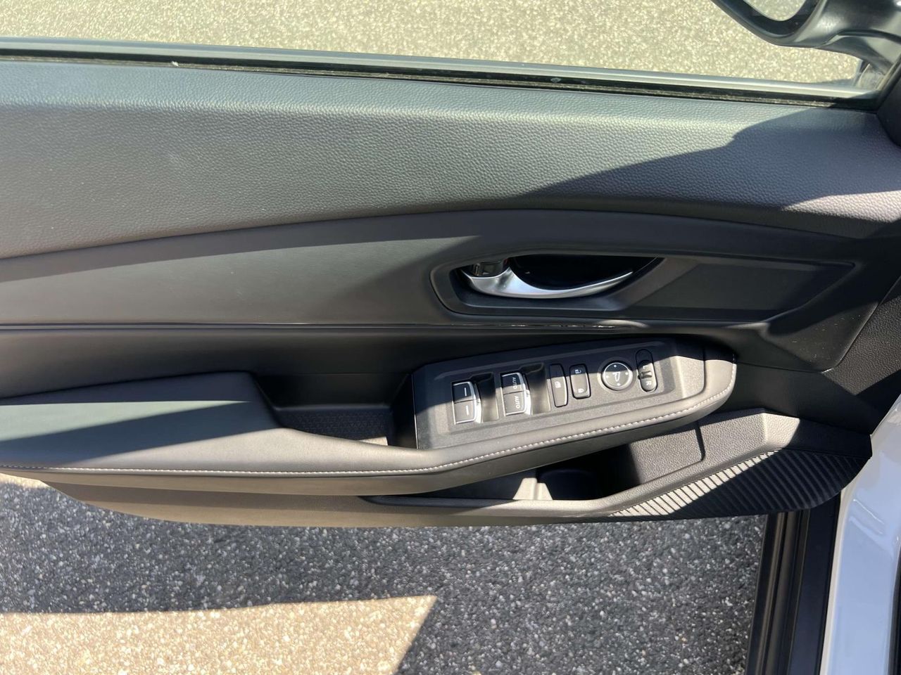 2023 Honda Accord Hybrid Sport photo 13